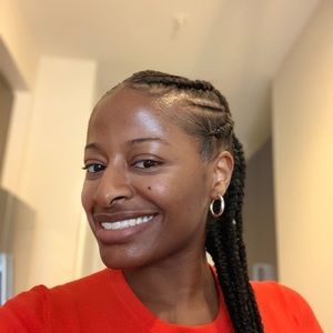 Meet your Posher, Brittney